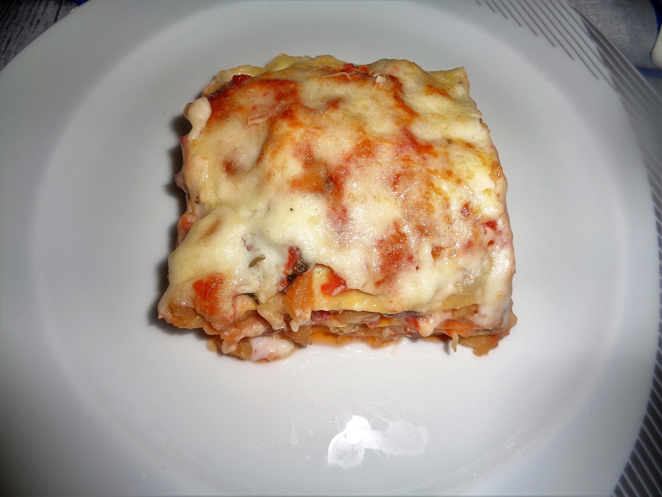 Ricetta – lasagne al forno con parmigiana e salsiccia