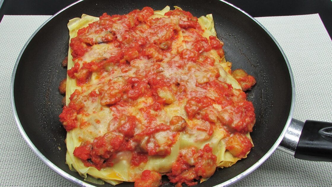 Ricetta – lasagne in padella con salsa alle melanzane