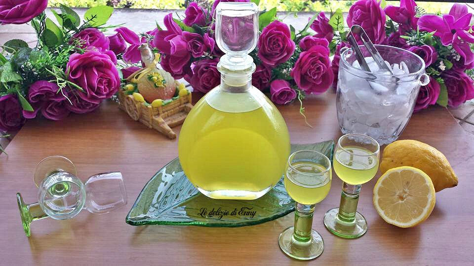 ricetta liquore limoncello fatto in casa