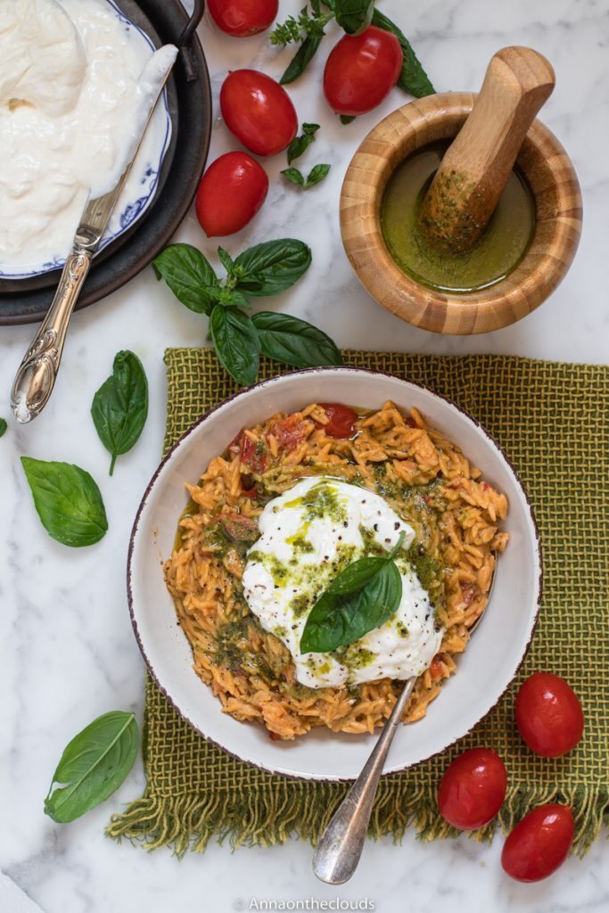 Ricetta risoni risottati: pomodoro e burrata