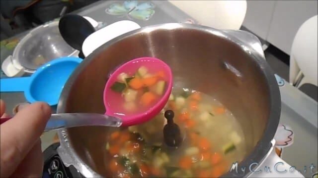 Ricette Baby – Brodo vegetale per lo svezzamento