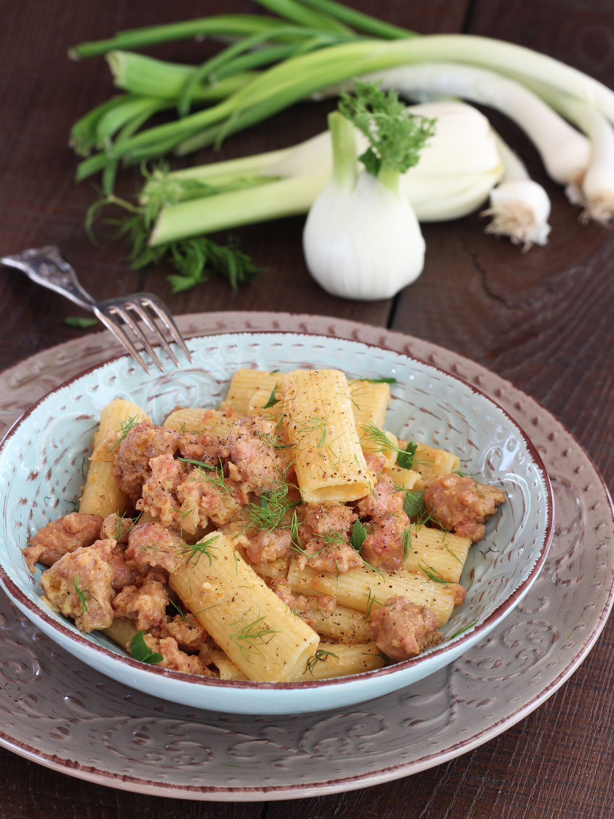 Rigatoni con finocchio e salsiccia