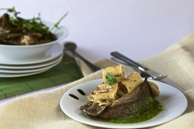 Rigatoni con funghi e noci
