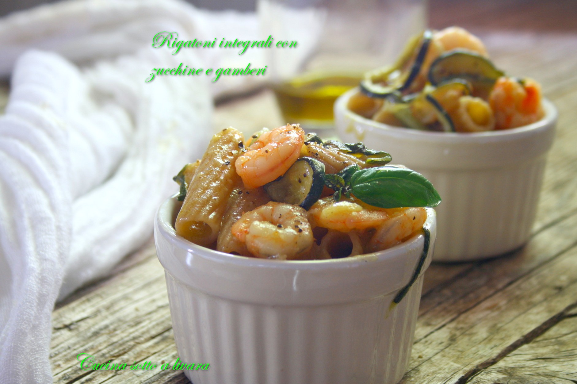 Rigatoni integrali con zucchine e gamberi
