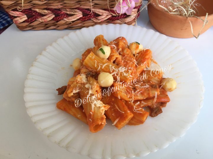 Rigatoni ricotta e pomodoro con ollas g deluxse