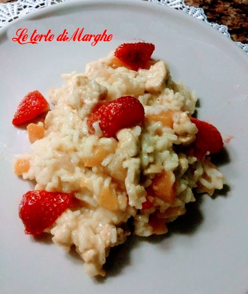 Riso al casimir con frutta sciroppata mista