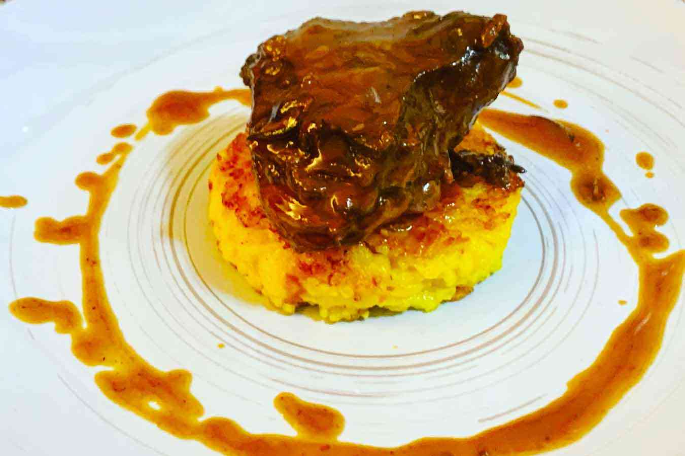 Riso al salto con guancia di manzo brasata