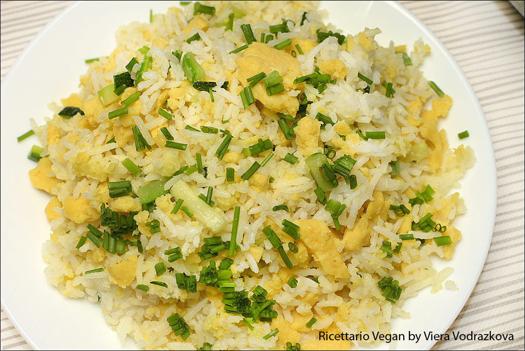 Riso basmati con cecina strappazzata e zucchine