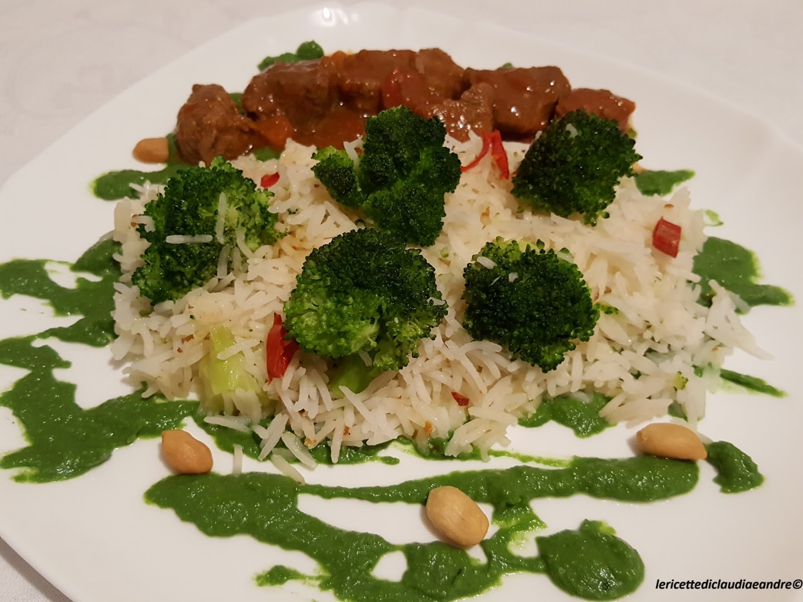 Riso basmati con crema di broccoli agli arachidi… con o senza spezzatino stufato di bovino