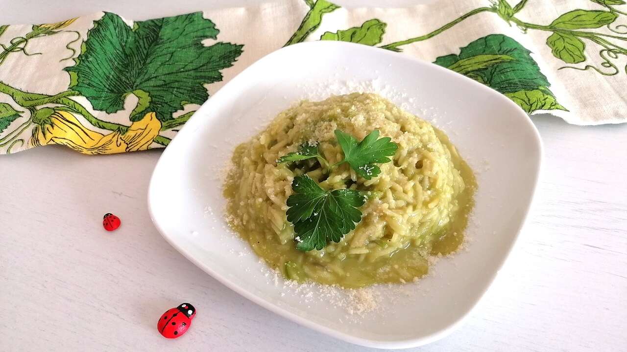 Riso cremoso agli asparagi Bimby, delicato e saporito