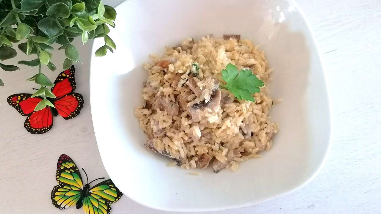 Riso integrale con funghi, come prepararlo