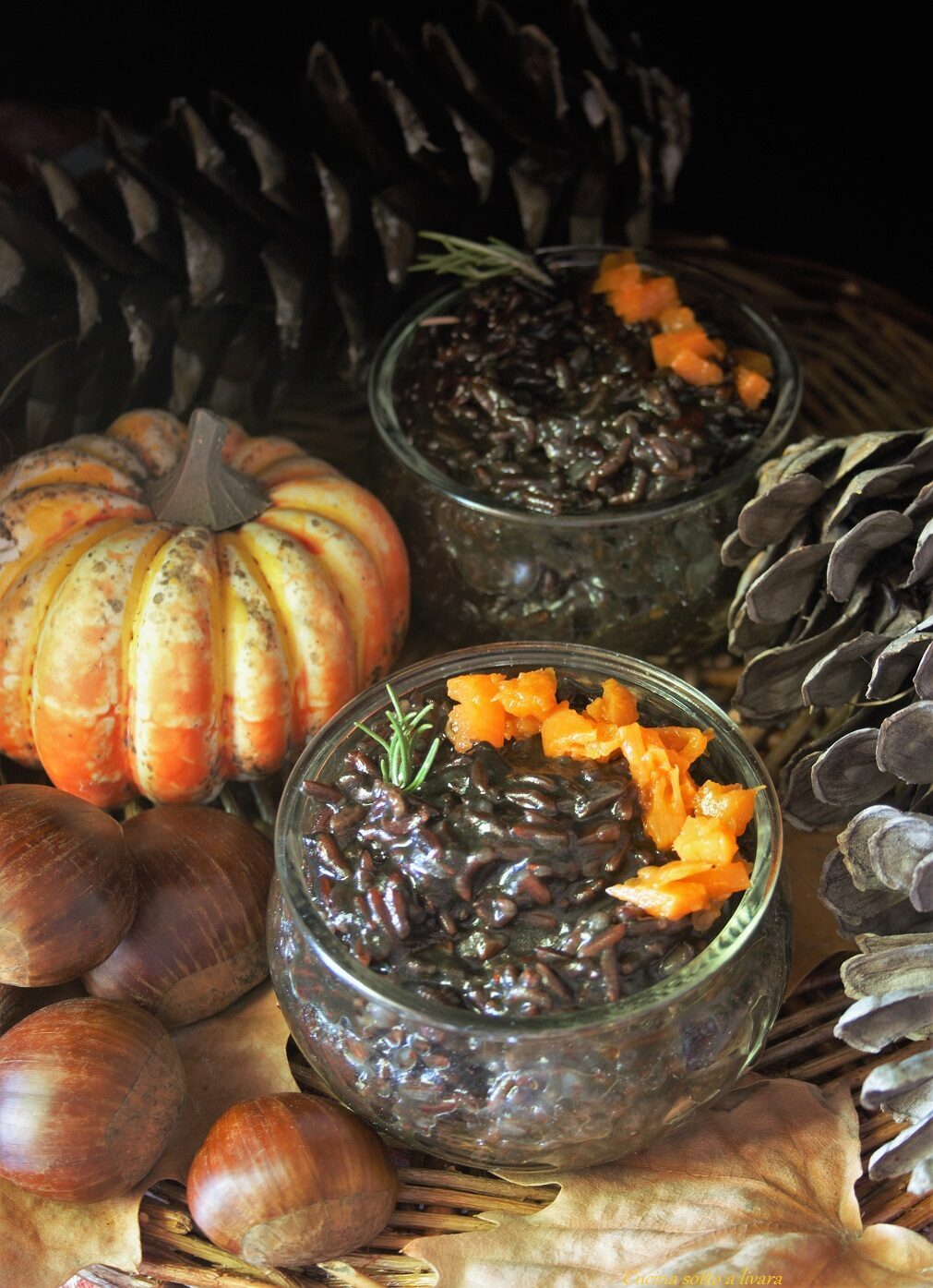 Riso rosso ermes con zucca gialla e nero di seppia !