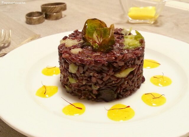 Riso venere con cavoletti e zafferano cremoso