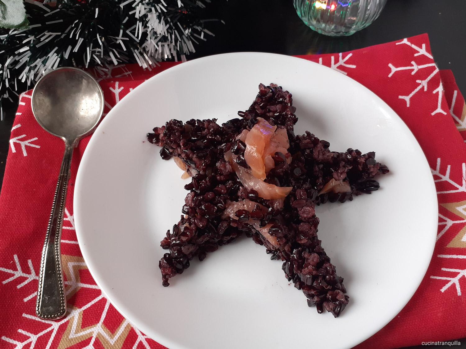 Riso venere con salmone e arancia