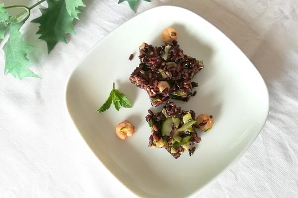Riso venere con zucchine e gamberetti