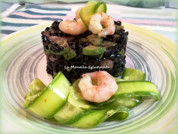Riso venere con zucchine e gamberetti