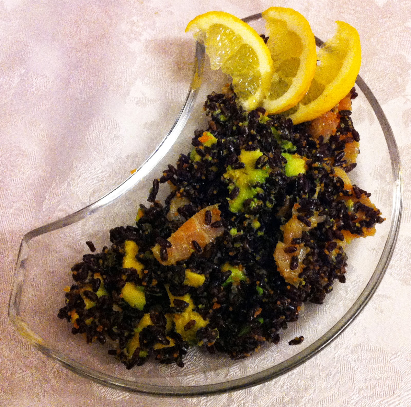 RISO VENERE SALMONE E AVOCADO