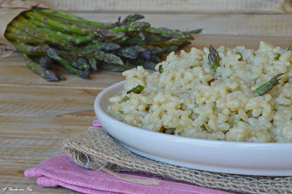 Risotto agli asparagi ricetta cremosa