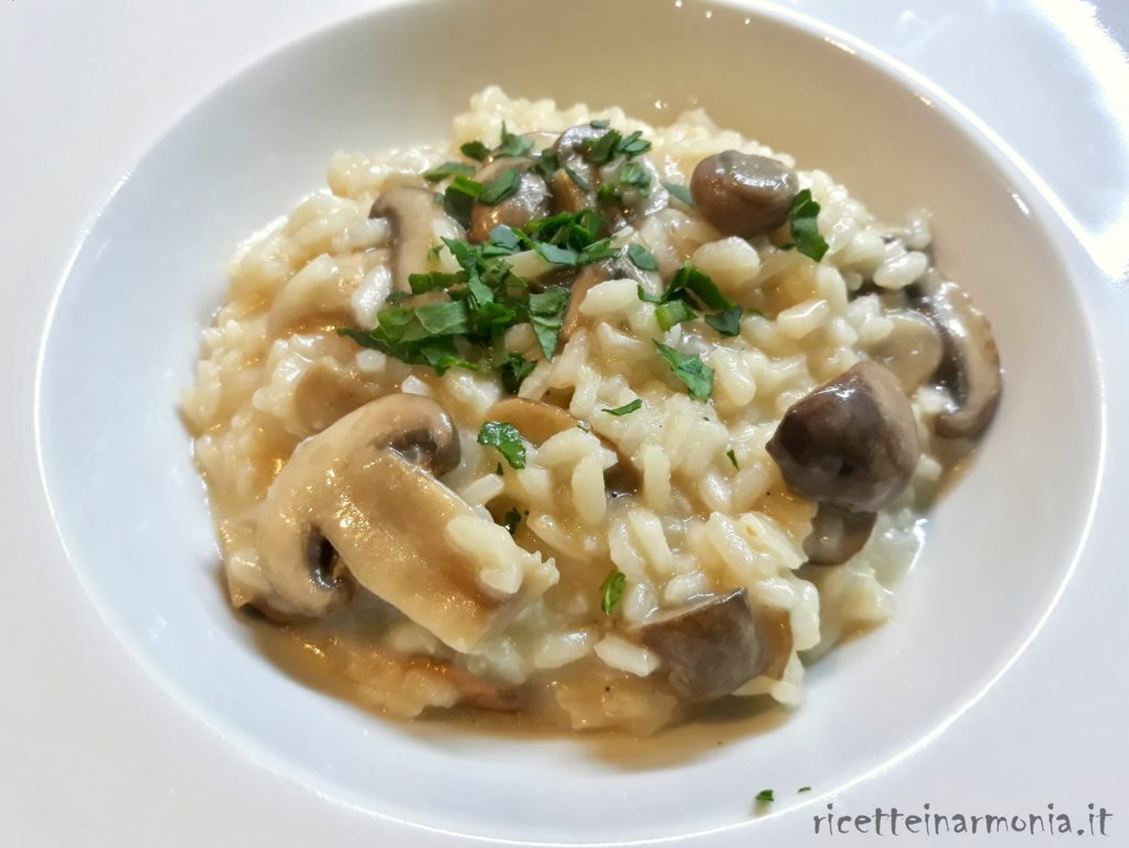 Risotto ai funghi prataioli crema