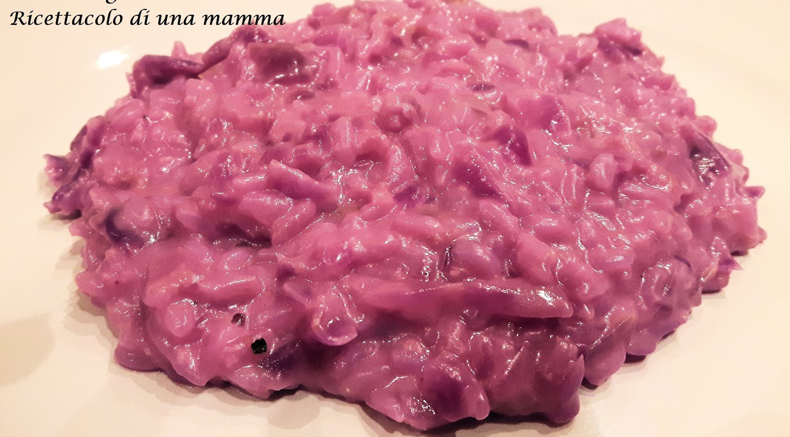 Risotto al cavolo cappuccio rosso mantecato con il provolone piccante