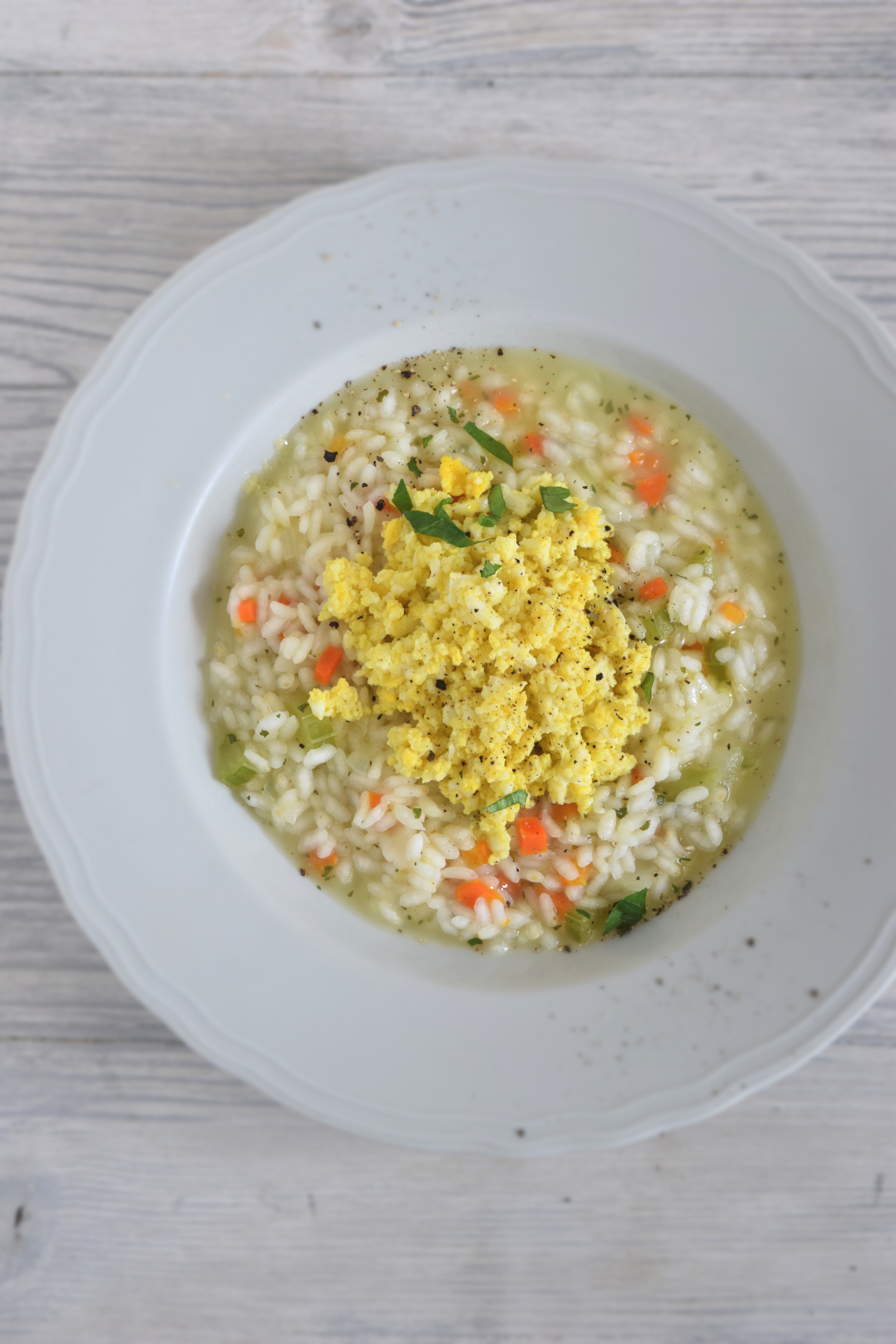 Risotto al limone e mimosa d’uovo