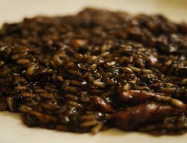 Risotto al nero di seppia