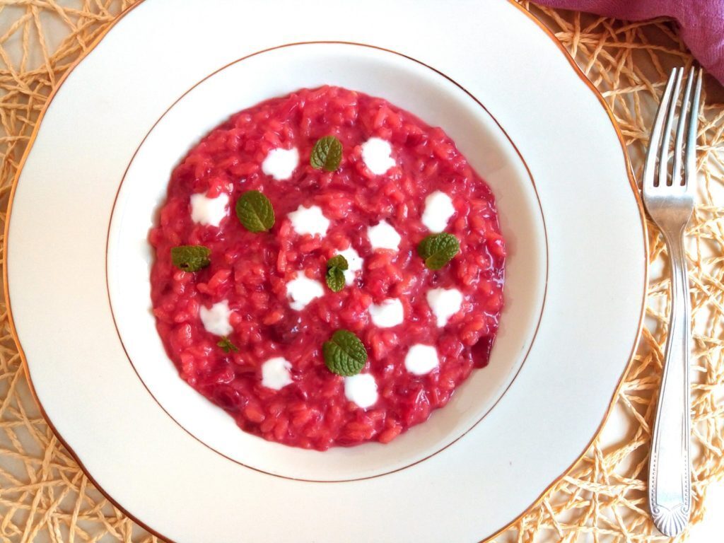 Risotto alla barbabietola e yogurt