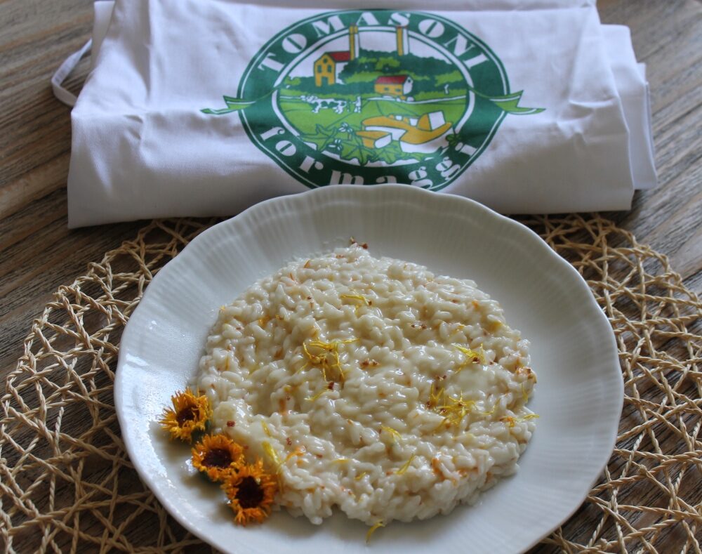 Risotto alla caciotta di capra e calendula