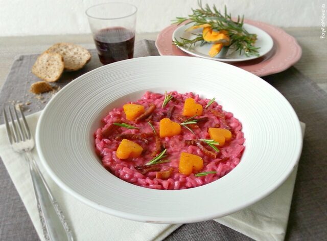 Risotto barbabietola zucca e speck croccante