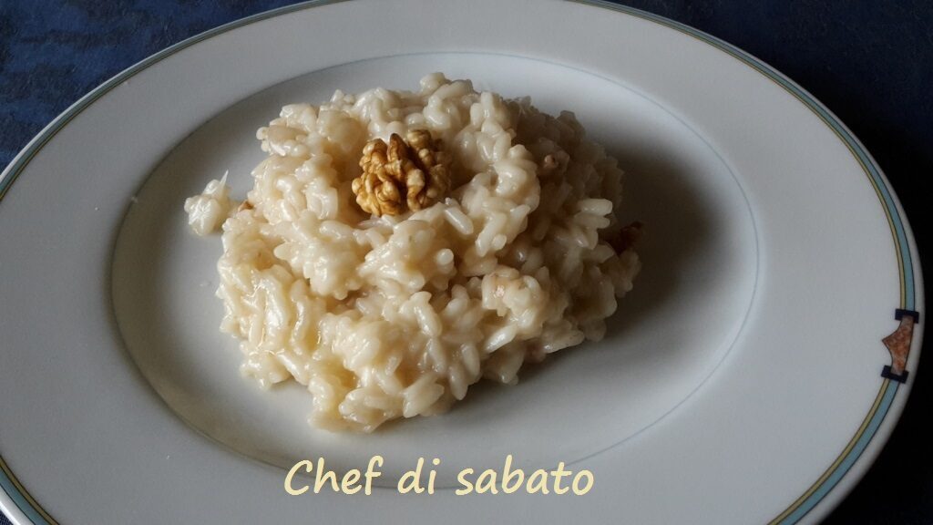 Risotto castelmagno noci e miele