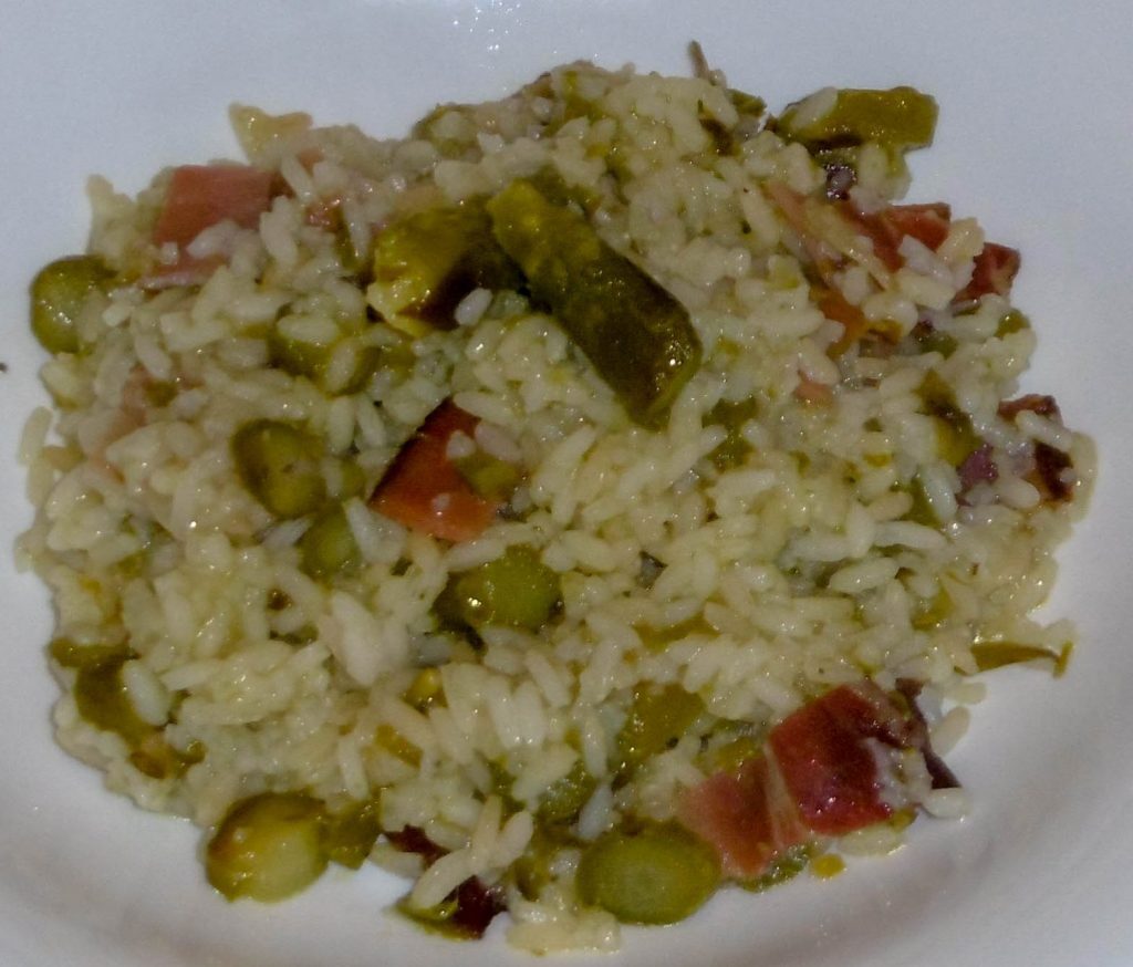 Risotto con asparagi e speck