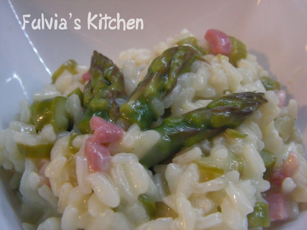 Risotto con asparagi, pancetta e mozzarella
