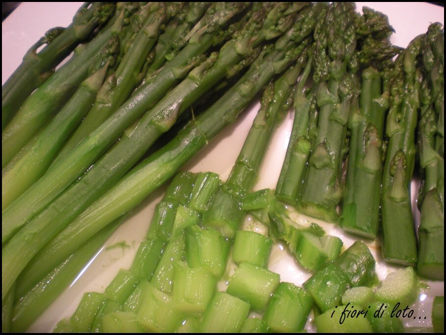 Risotto con asparagi verdi e gamberetti
