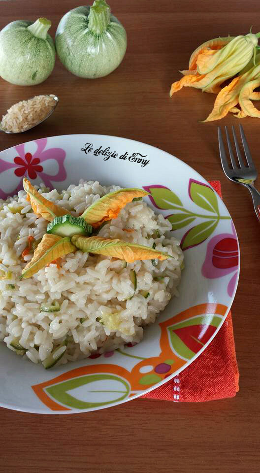 Risotto con fiori di zucca e zucchine