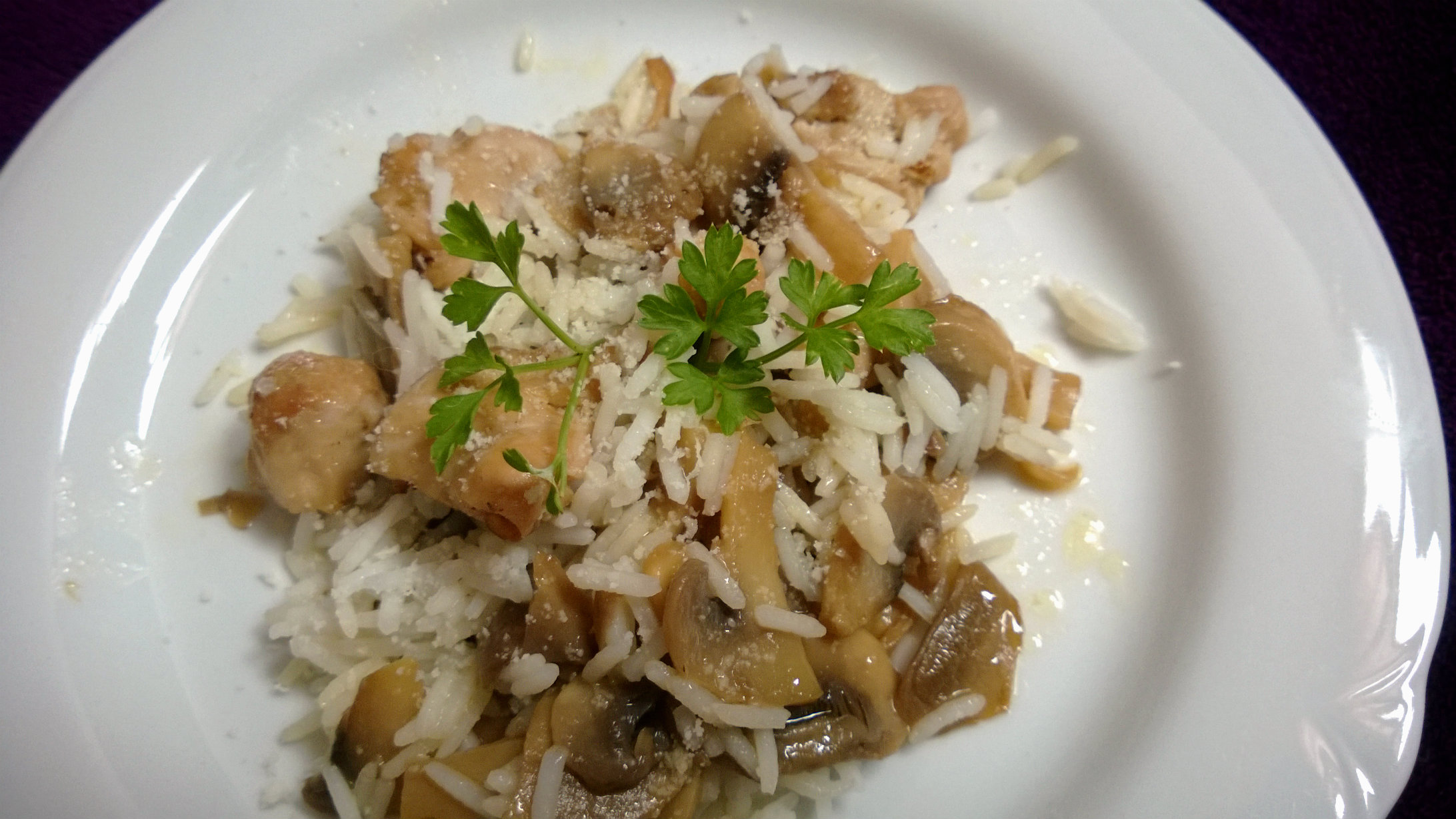 Risotto con funghi e petto di pollo