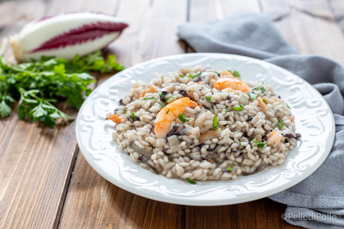 Risotto con gamberi e radicchio