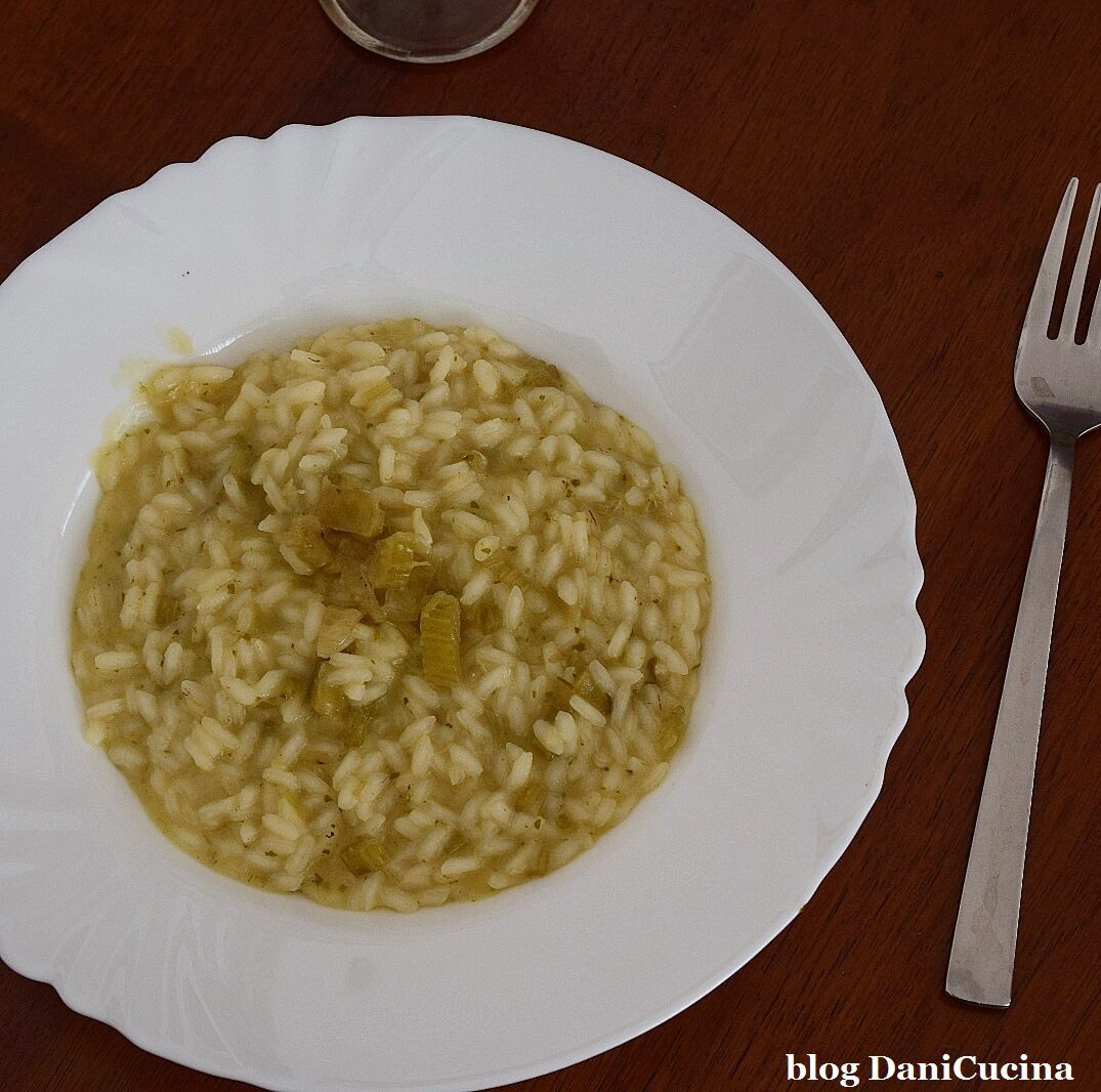Risotto con i cardi (cardo comune o carciofo selvatico)