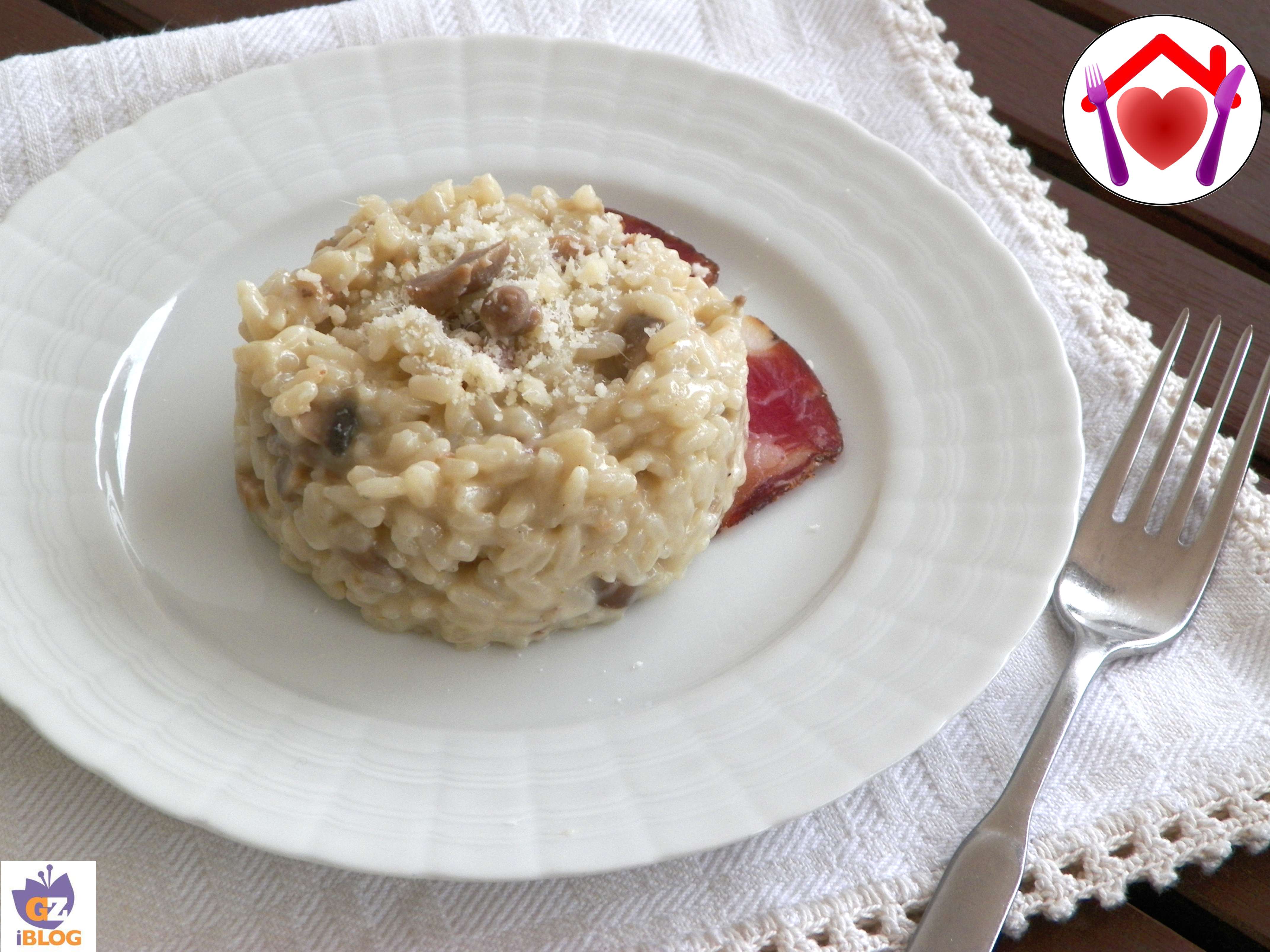 Risotto con speck, funghi e gorgonzola