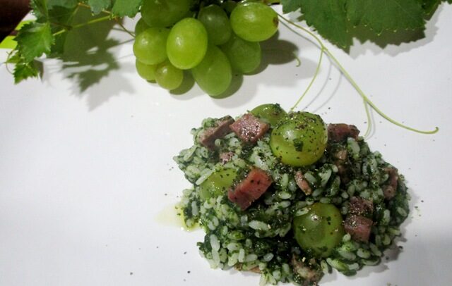 Risotto con uva bianca