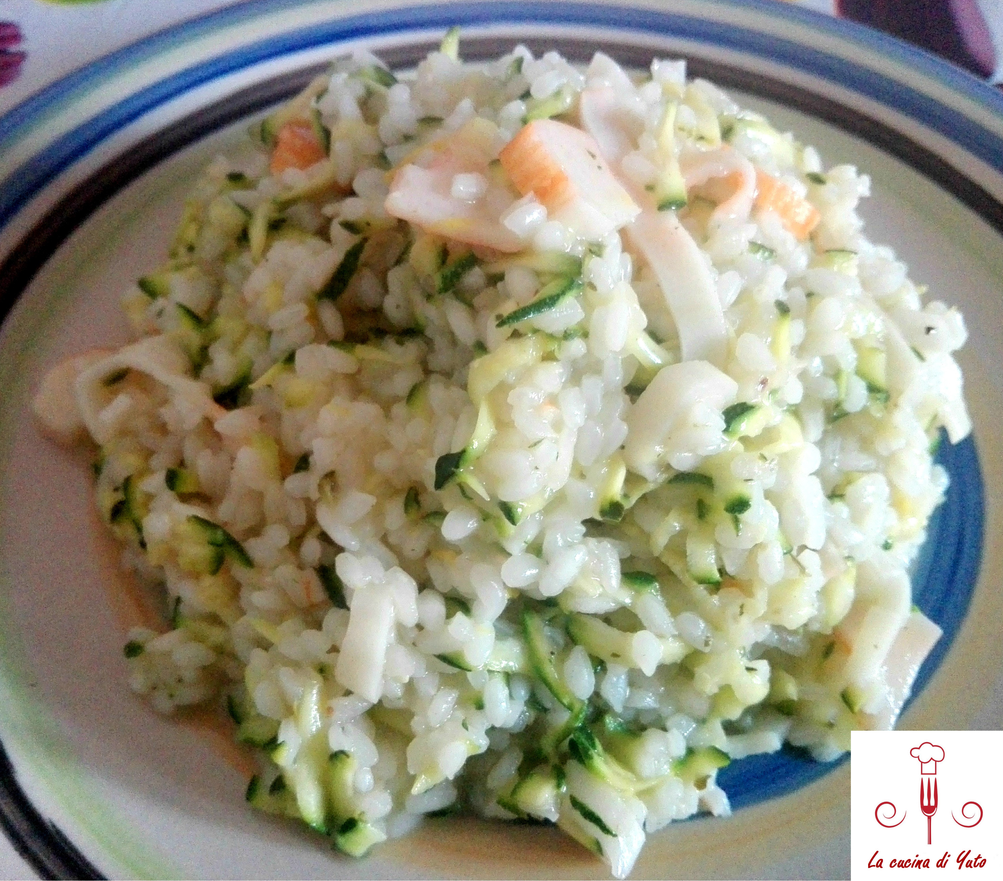Risotto con zucchine grattugiate e surimi di granchio