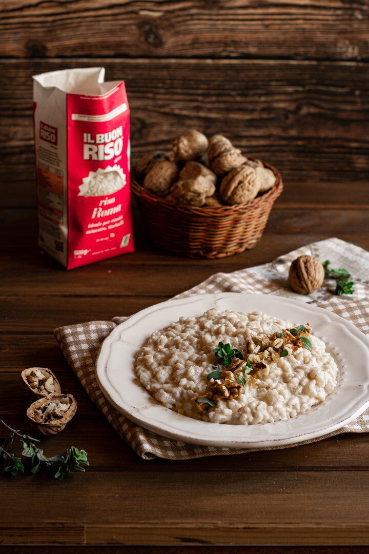 Risotto cremoso al topinambur noci e maggiorana