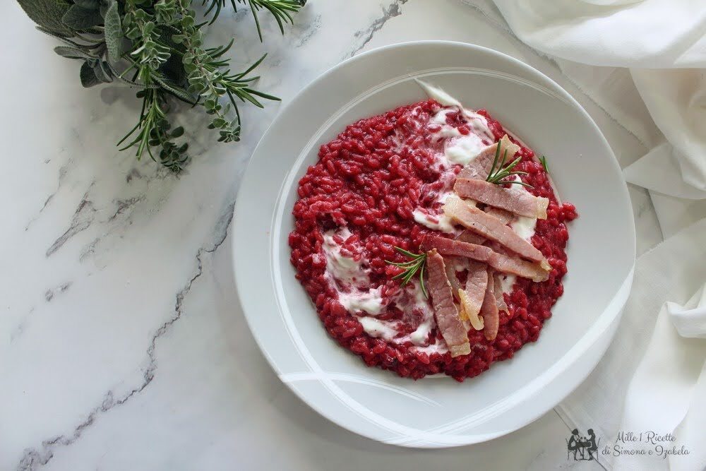 Risotto fucxia barbabietola yogurt greco e speck