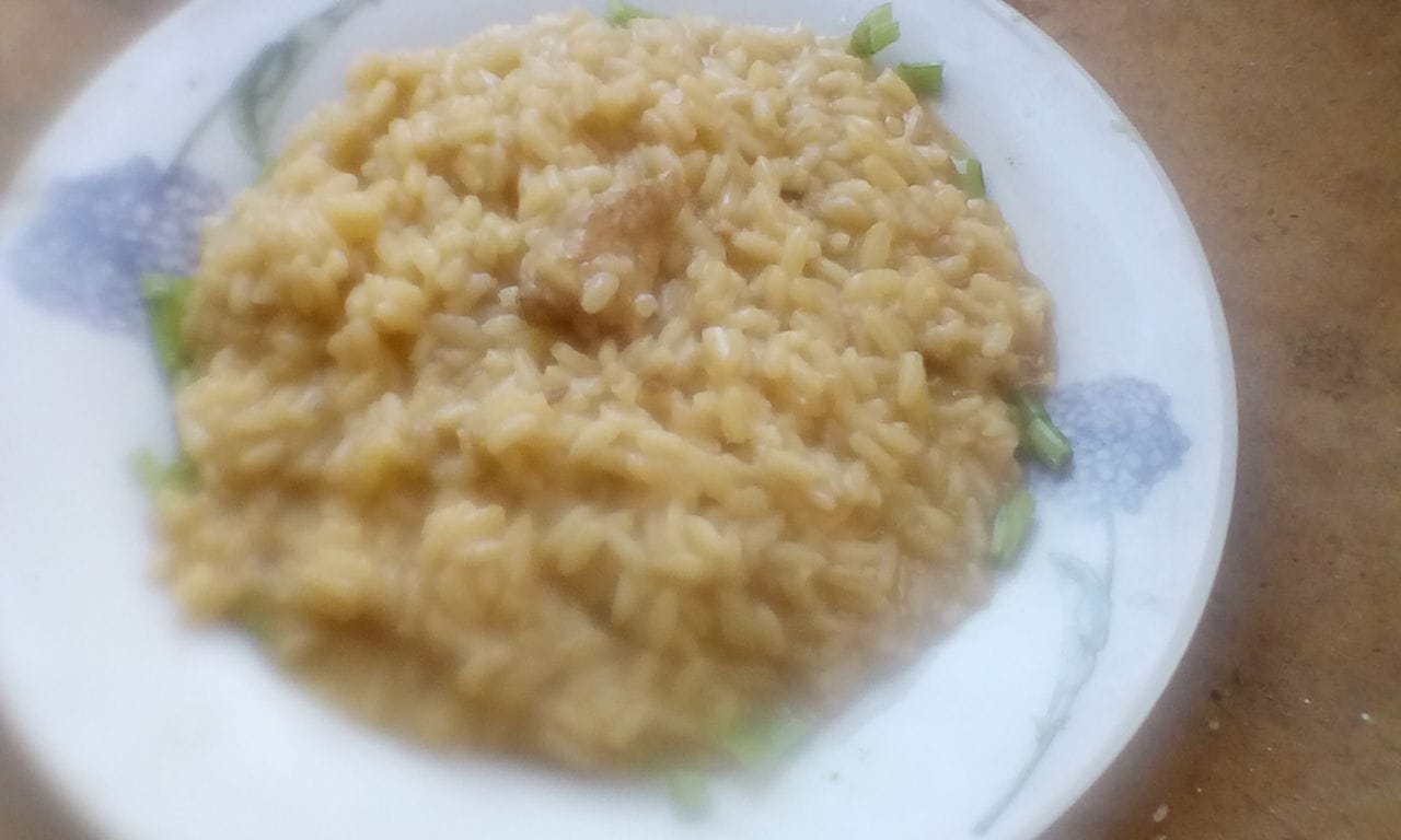 Risotto funghi, salsiccia e zafferano