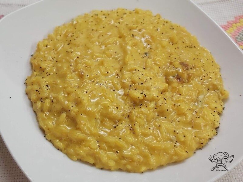Risotto giallo ai 4 formaggi
