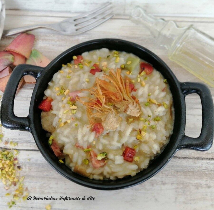 Risotto in crema di carciofi guanciale croccante e pistacchi