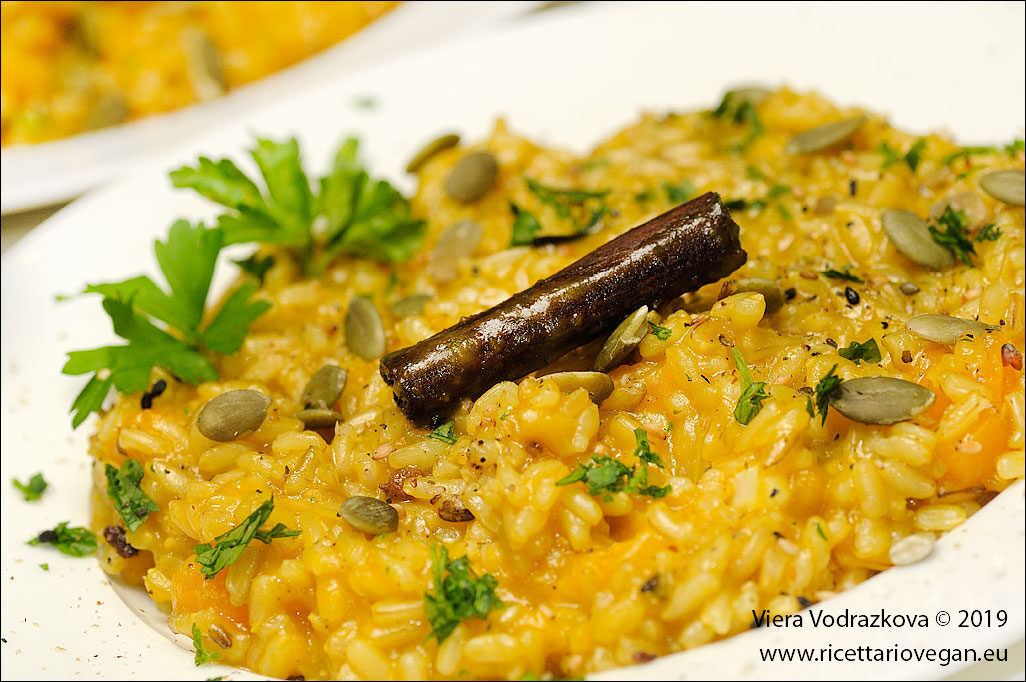Risotto integrale alla zucca speziata senza glutine