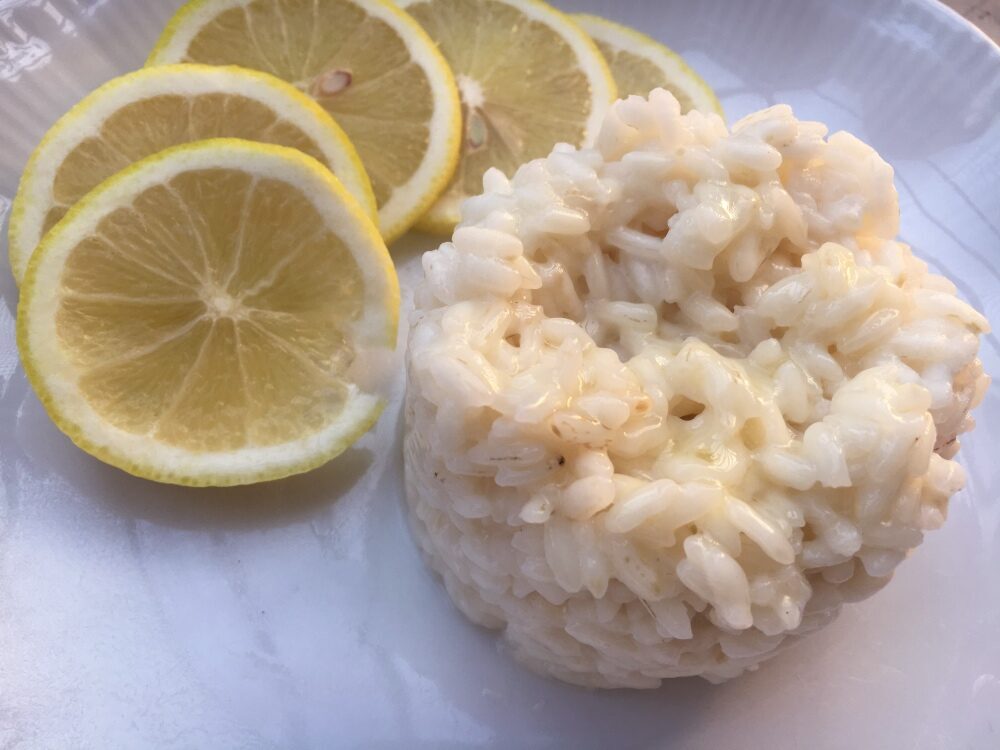 Risotto limone, zenzero e acciughe super digestivo