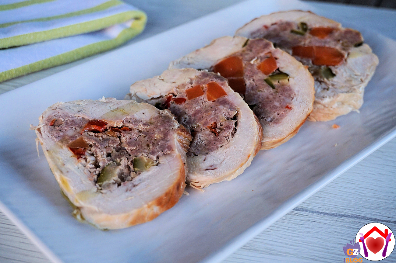 Rollè di tacchino ripieno di carne