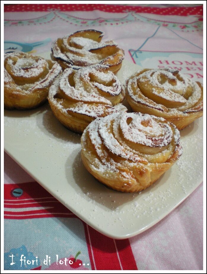 Rose di sfoglia con mele e cannella