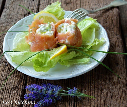 Roselline di salmone e robiola